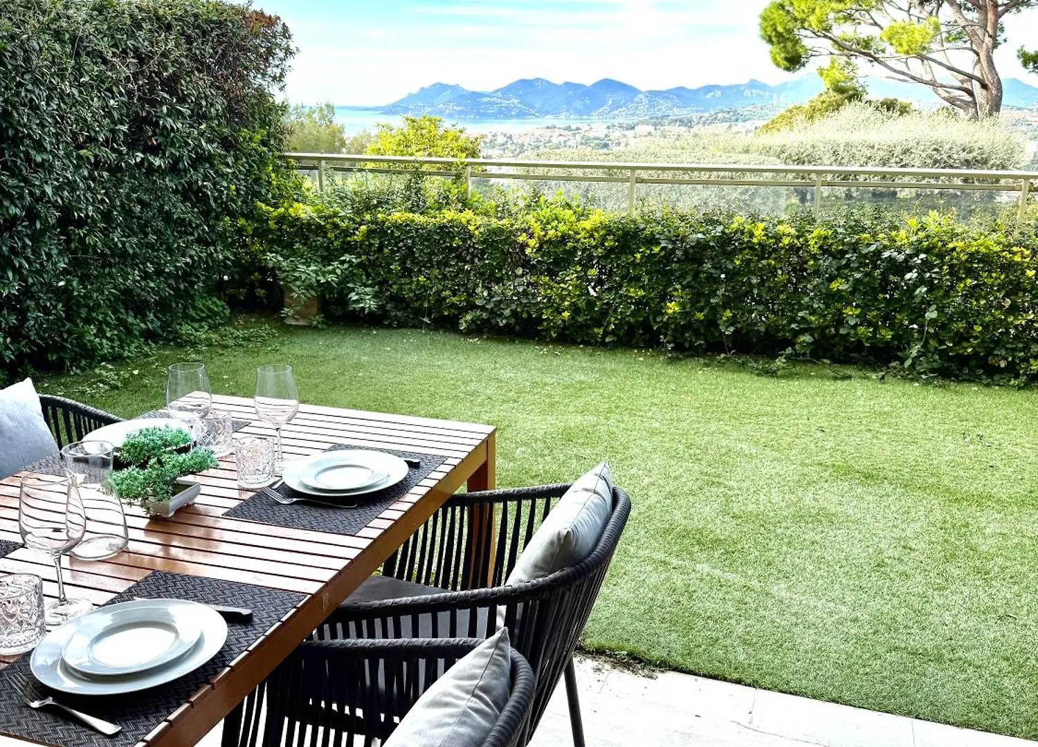 Apartment Garden Sea View - Victoria - Le Cannet