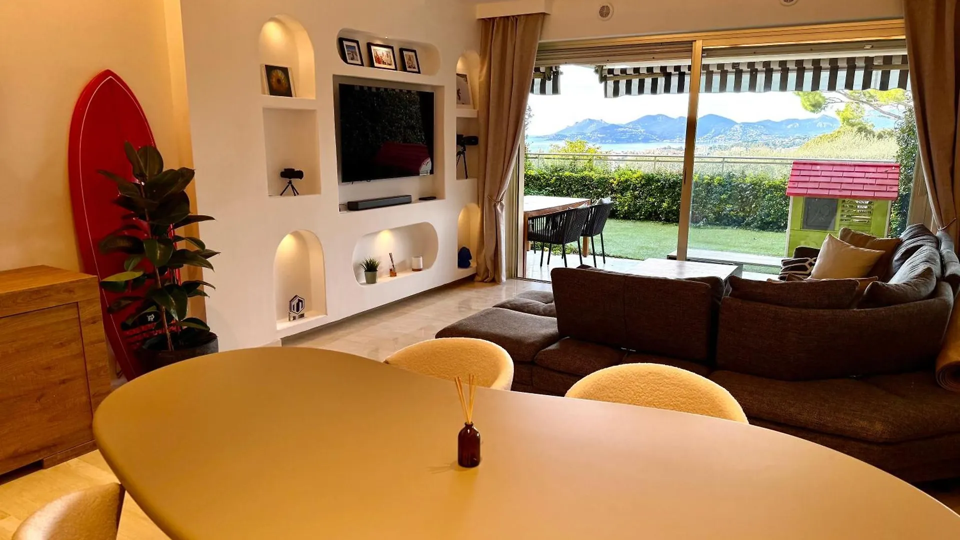 Garden Sea View - Victoria - Le Cannet 0*,  France
